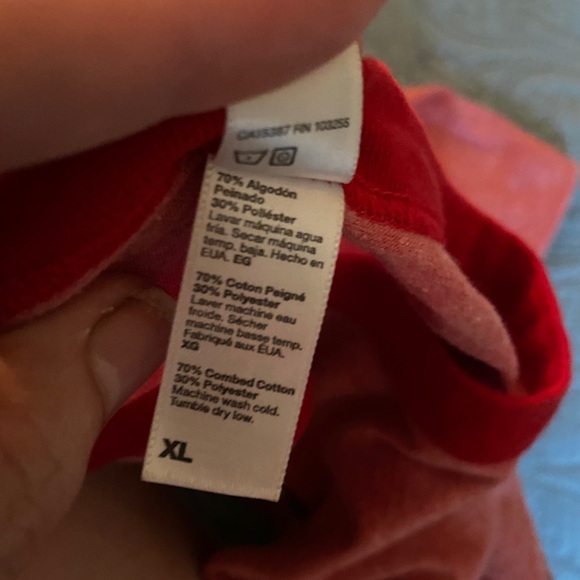 Unisex XL T-shirt: “Real Heroes Don’t Fight Dogs” - Picture 9 of 11